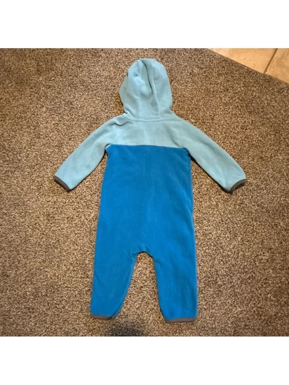 Carter’s Blue and Gray Kids One Piece with Yellow Pocket Fleece Footie 9mo